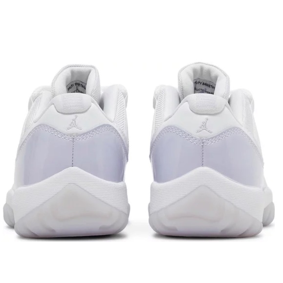 Air Jordan 11 Retro Low 'Pure Violet - Picture 3 of 12